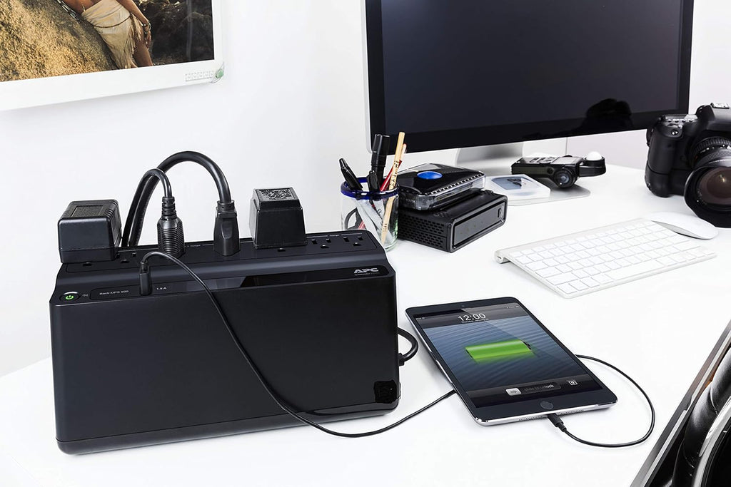 APC 600VA/330W UPS Battery Backup with Surge Protection, 7 Outlets and USB Charging